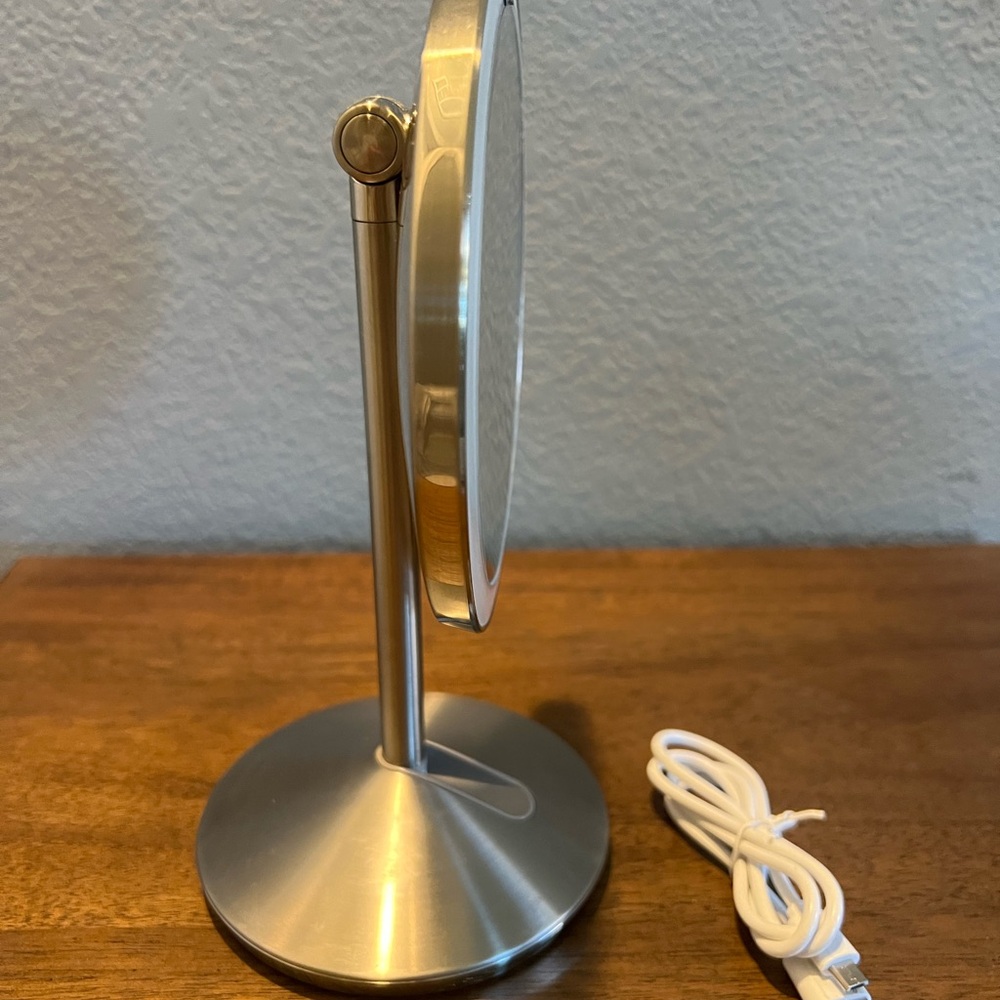 Simplehuman Silver Led Vanity Mirror - image 8